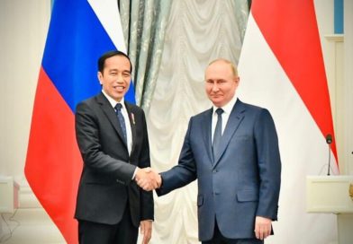 Bertemu dengan Presiden Putin, Presiden Jokowi: Indonesia Siap Menjembatani Komunikasi Rusia-Ukraina