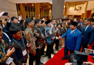 Hangatnya Sambutan Diaspora Indonesia untuk Presiden Prabowo di Gyeongju Hangatnya Sambutan Diaspora Indonesia untuk Presiden Prabowo di Gyeongju