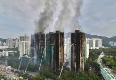 Kebakaran Terburuk di Hong Kong: 44 Tewas, 279 Hilang, dan Ratusan Mengungsi di Tai Po Kebakaran Terburuk di Hong Kong: 44 Tewas, 279 Hilang, dan Ratusan Mengungsi di Tai Po