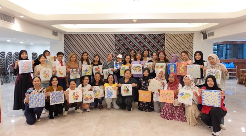 Batik Celoteh Hadirkan Kreativitas di KJRI Hong Kong