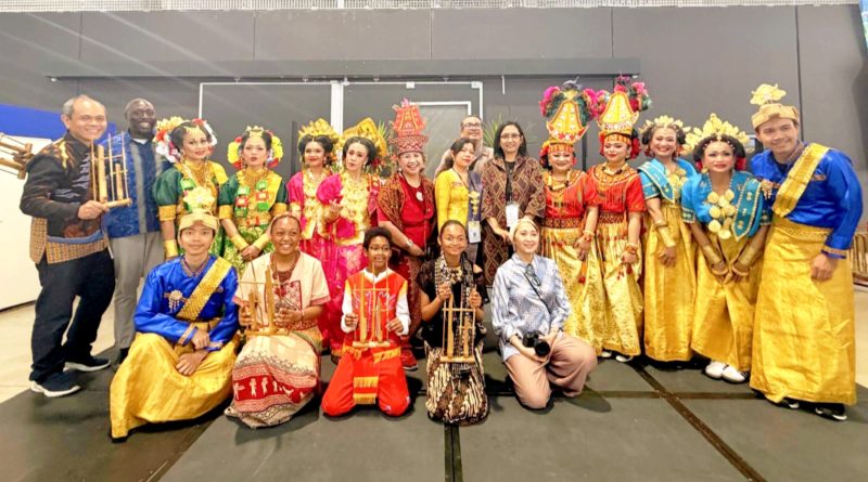 Pesona Angklung dan Tarian Nusantara Memukau Pengunjung Toulouse