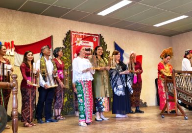 Angklung Bhineka Indonesia Resmi Diinaugurasi di Prancis, Simbol Persatuan Diaspora Indonesia