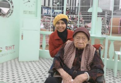 Cerita di Balik Pekerjaan sebagai Perawat Lansia di Hong Kong